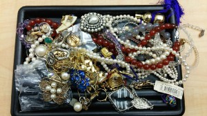 津田沼店にてアクセサリーお買取りしました。