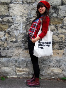 bag-dr-martens-fashion-girl-glasses-photo-Favim.com-79598
