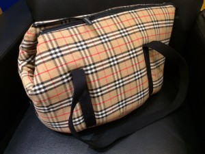バーバリーロンドン ペットキャリーバック
