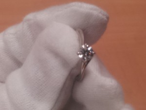 大吉中野店はダイヤモンドの買取をしました。