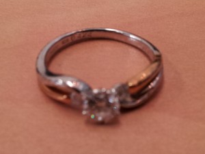 大吉中野店はダイヤのリングを買取しました。