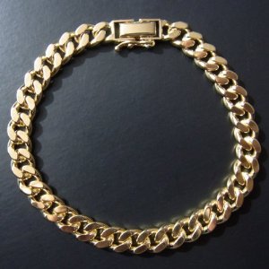 貴金属の買取は大吉松戸店におまかせください