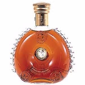 お酒の買取なら追浜駅前の大吉サンビーチ追浜店にお任せください。