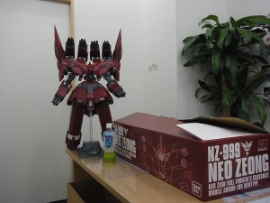 栂・美木多駅でガンダムの買取は大吉泉北クロスモール店へ