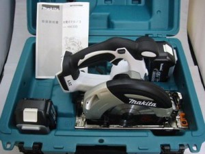 栂・美木多駅で電動工具の買取は大吉泉北クロスモール店へ