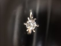 ダイヤリングの画像です