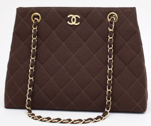 シャネルキャンパスバッグ