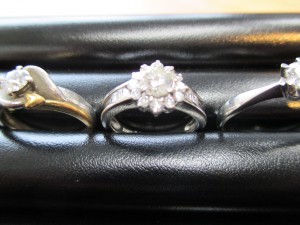 ダイヤの買取は草加市の大吉草加店へ