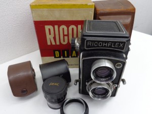 二眼レフカメラをお買取り致しました大吉鶴見店です。