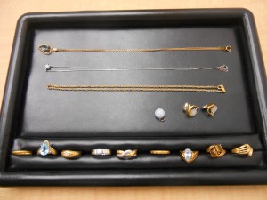 貴金属 いっぱい