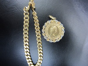 K18ブレスレット