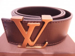 LOUIS VUITTON(ルイ・ヴィトン) サンチュール LVイニシアル 40MM