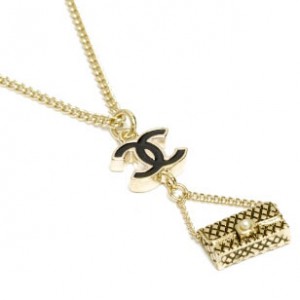 シャネルのネックレス