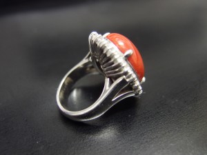 血色サンゴ プラチナリング サイド