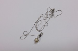 プラチナ　900　ネックレス　ダイヤ0.4ct