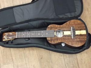 ウクレレ　大吉川越