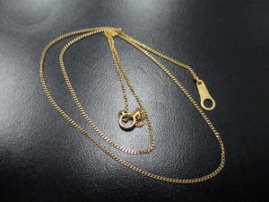 金　チェーンネックレス