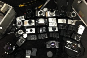 大吉 調布店で買取った大量のカメラ