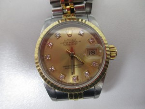 大吉堺東店ではロレックス高価買取