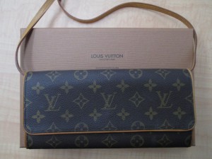 ルイヴィトン モノグラム ポシェットツインGM