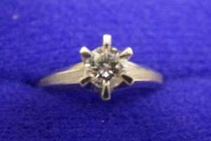 プラチナ台 ダイヤの画像です 大東市