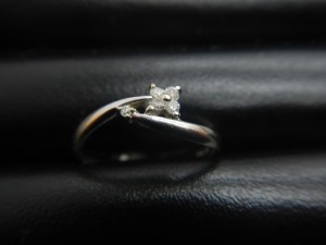 K18WG　MD付き　リング