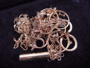 貴金属　プラチナ　ジュエリー　アクセサリー　装飾　買取　買い取り　北九州市　小倉北区　魚町　京町