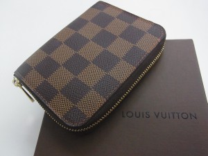 ヴィトンコインケース