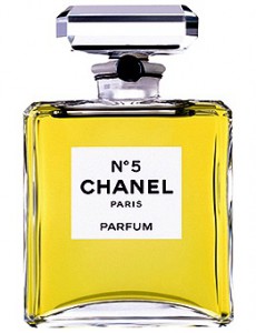 香水の買取は大吉長崎屋小樽店