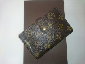 LV 二つ折り財布 お買取しました。大吉ミレニアシティ岩出店