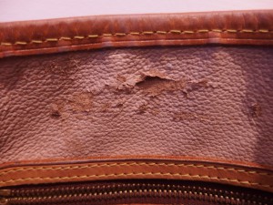 関内伊勢佐木町の大吉です。バッグをお買取りいたしました。