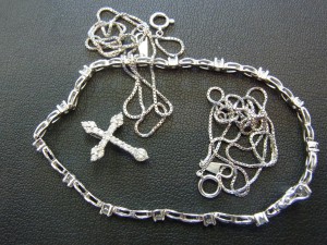 赤塚の皆様、買取り大吉東武練馬店で、プラチナ買取ります!