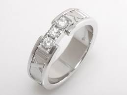 ダイヤの無料査定なら大吉津田沼店へ