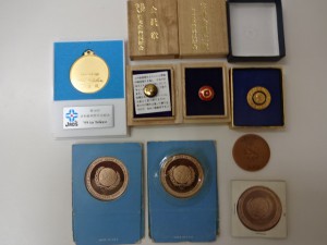大吉 調布店で買取った記念メダル