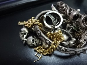 大吉 調布店では銀などの貴金属も買取強化中！