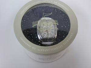 USJ5周年記念時計 お買取しました。大吉岩出店