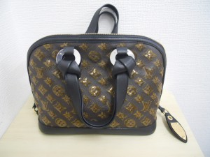 LV エクリスプ アルマ スパンコール