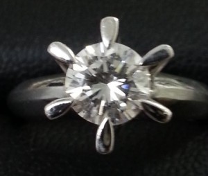 西東京市田無の大吉田無店でダイヤ付リングをお買取りしました。