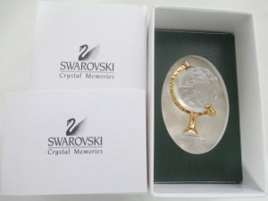スワロフスキーの飾り小物、地球儀買取ました、大吉稲毛店です