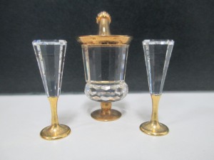 スワロフスキーの飾り小物も買取可能な大吉 稲毛店です