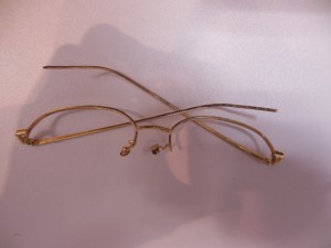 大吉 ピサーロ常陸大宮店で１８金の眼鏡（貴金属）を買取りました
