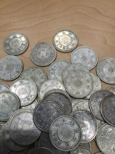 小型50銭銀貨（古銭）の買取りは大吉国立店