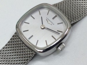 壊れた腕時計の高価買取は「大吉調布店」にお任せ下さい！