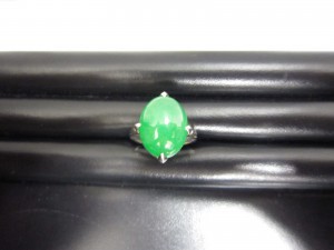 プラチナの買取りなら キッピーモール三田店へ