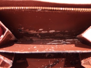 財布を売るなら関内伊勢佐木町の買取専門店 大吉。