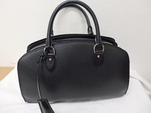 ブランド品　大東市