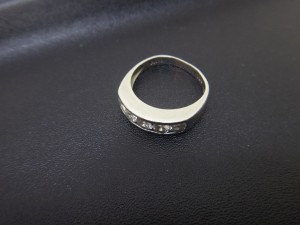 ダイヤモンドを売りたい方は キッピーモール三田店へ