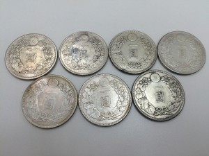 1円銀貨　画像