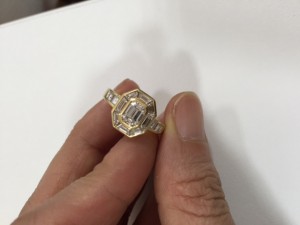 ダイヤを売るなら ダイヤの買取りに自信が有る 全国200店舗のスケールメリットを生かした 買取り専門店大吉サンパークあじす店