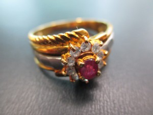 ダイヤの鑑定をお考えなら大吉ウエステ垂水店へお越しください!